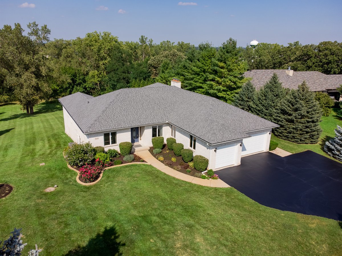 2620 Rolling Oaks Road