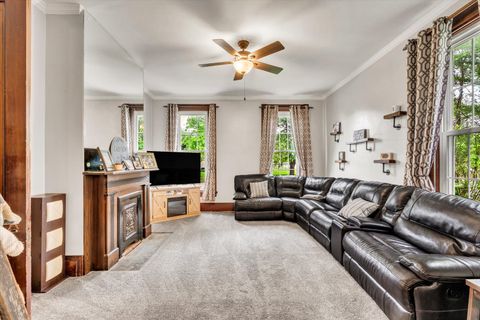 Tiny photo for 127 S Vail Street, Geneseo, IL 61254 (MLS # 12634640)