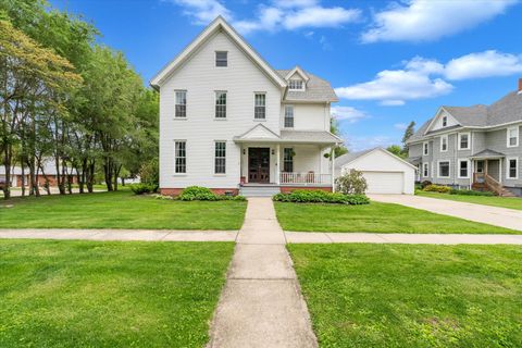 Photo of 127 S Vail Street, Geneseo, IL 61254 (MLS # 12634640)
