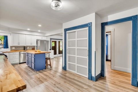 Tiny photo for 127 S Vail Street, Geneseo, IL 61254 (MLS # 12634640)
