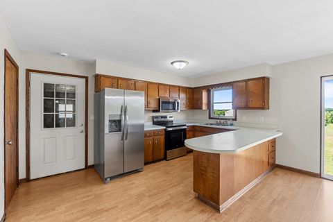 Tiny photo for 13915 Berglund Road, Winnebago, IL 61088 (MLS # 12466942)