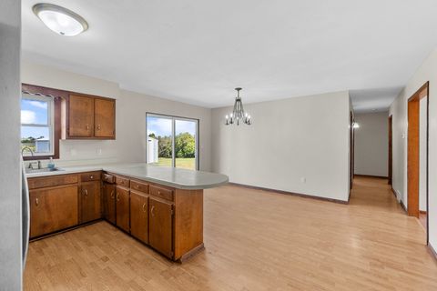 Tiny photo for 13915 Berglund Road, Winnebago, IL 61088 (MLS # 12466942)