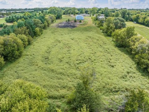 Tiny photo for 13915 Berglund Road, Winnebago, IL 61088 (MLS # 12466942)