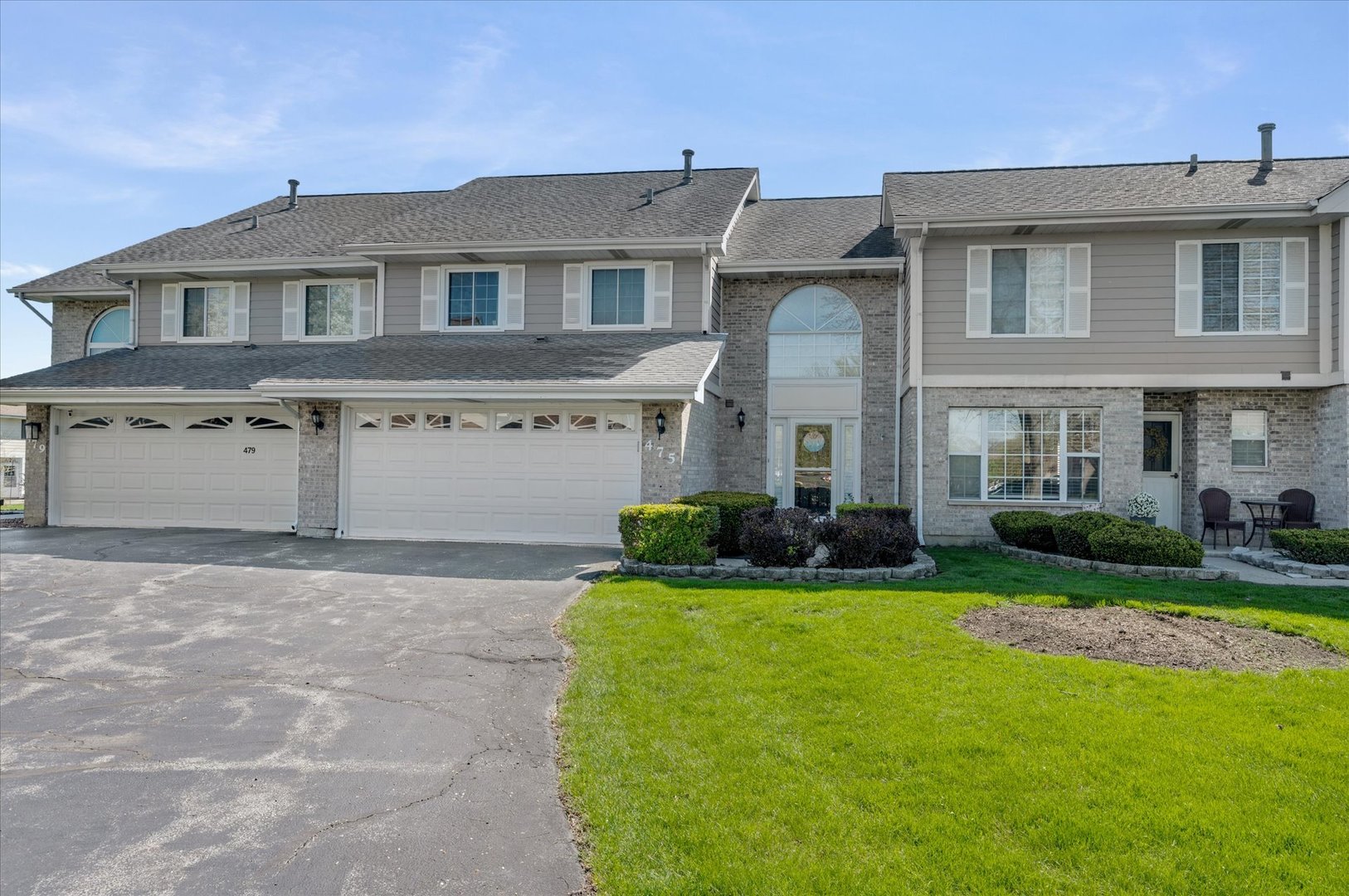 475 Sarah Court