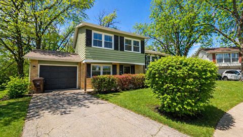 Photo of 17516 Butternut Road, Hazel Crest, IL 60429 (MLS # 12633906)