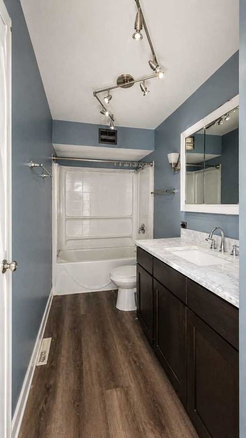 Tiny photo for 17516 Butternut Road, Hazel Crest, IL 60429 (MLS # 12633906)