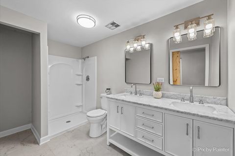 Tiny photo for 415 Laconia Lane, Schaumburg, IL 60193 (MLS # 12478334)