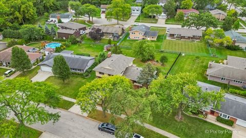 Tiny photo for 415 Laconia Lane, Schaumburg, IL 60193 (MLS # 12478334)