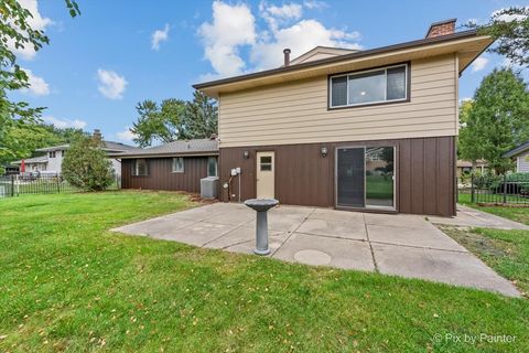 Tiny photo for 415 Laconia Lane, Schaumburg, IL 60193 (MLS # 12478334)