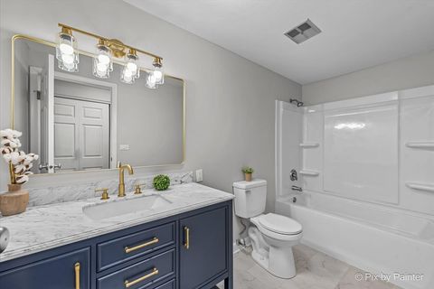 Tiny photo for 415 Laconia Lane, Schaumburg, IL 60193 (MLS # 12478334)