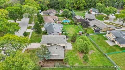 Tiny photo for 415 Laconia Lane, Schaumburg, IL 60193 (MLS # 12478334)