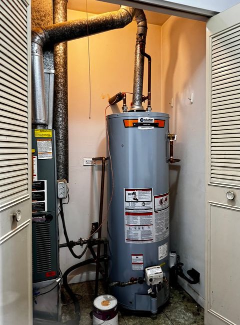 Tiny photo for 19361 Oak Avenue, Country Club Hills, IL 60478 (MLS # 12423882)