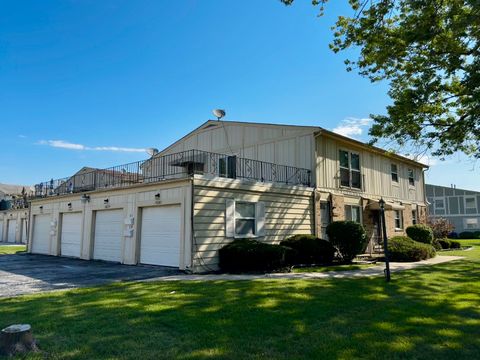 Tiny photo for 19361 Oak Avenue, Country Club Hills, IL 60478 (MLS # 12423882)