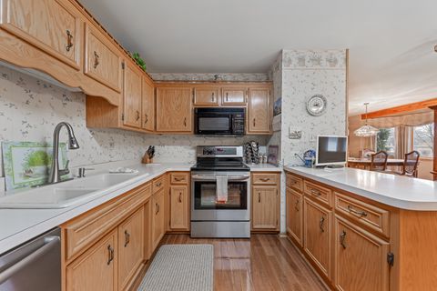 Tiny photo for 17330 Lakebrook Drive, Orland Park, IL 60467 (MLS # 12593567)