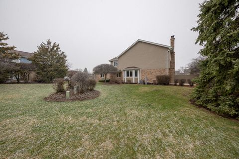 Tiny photo for 17330 Lakebrook Drive, Orland Park, IL 60467 (MLS # 12593567)