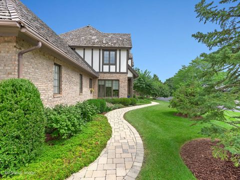 Tiny photo for 802 Kenmare Drive, Burr Ridge, IL 60527 (MLS # 12506319)