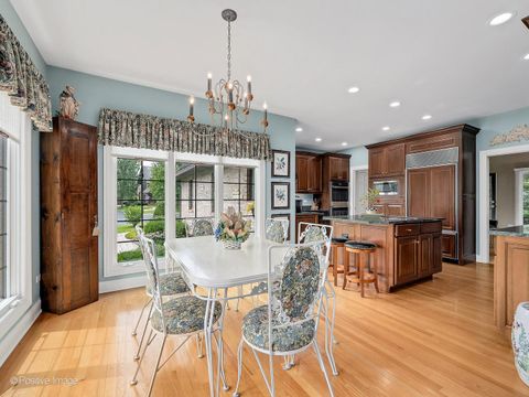 Tiny photo for 802 Kenmare Drive, Burr Ridge, IL 60527 (MLS # 12506319)