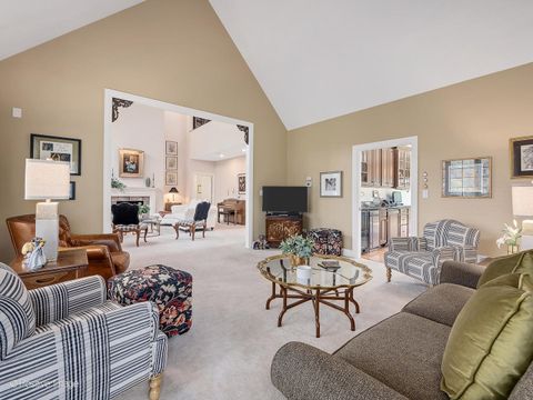 Tiny photo for 802 Kenmare Drive, Burr Ridge, IL 60527 (MLS # 12506319)