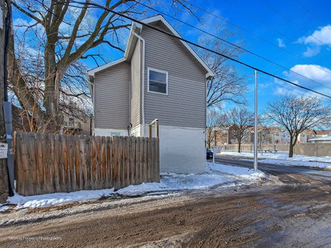 Tiny photo for 1715 E 70th Street, Chicago, IL 60649 (MLS # 12527778)