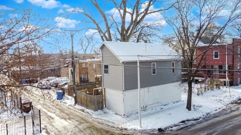Photo of 1715 E 70th Street, Chicago, IL 60649 (MLS # 12527778)