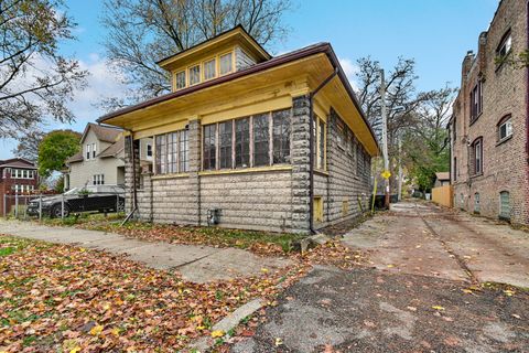 Tiny photo for 11548 S Normal Avenue, Chicago, IL 60628 (MLS # 12523566)
