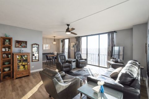 Tiny photo for 1800 7th Street #11C, East Moline, IL 61244 (MLS # 12558941)