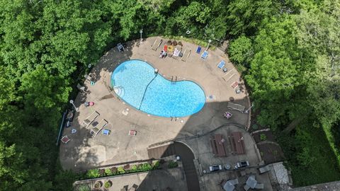 Tiny photo for 1800 7th Street #11C, East Moline, IL 61244 (MLS # 12558941)