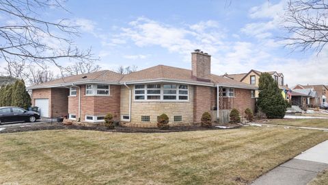 Tiny photo for 5000 N Oconto Avenue, Harwood Heights, IL 60706 (MLS # 12526142)