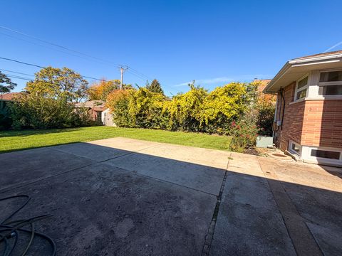 Tiny photo for 5000 N Oconto Avenue, Harwood Heights, IL 60706 (MLS # 12526142)