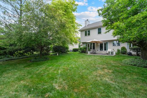 Tiny photo for 856 Fieldcrest Drive, Bolingbrook, IL 60490 (MLS # 12426331)