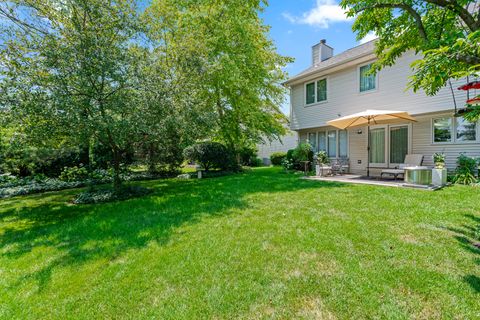 Tiny photo for 856 Fieldcrest Drive, Bolingbrook, IL 60490 (MLS # 12426331)