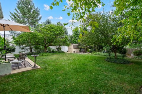 Tiny photo for 856 Fieldcrest Drive, Bolingbrook, IL 60490 (MLS # 12426331)