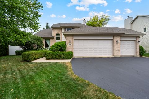 Photo of 856 Fieldcrest Drive, Bolingbrook, IL 60490 (MLS # 12426331)