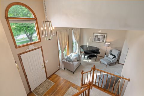 Tiny photo for 856 Fieldcrest Drive, Bolingbrook, IL 60490 (MLS # 12426331)