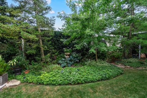 Tiny photo for 856 Fieldcrest Drive, Bolingbrook, IL 60490 (MLS # 12426331)