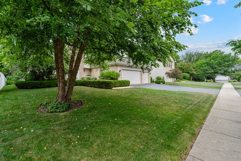 Tiny photo for 856 Fieldcrest Drive, Bolingbrook, IL 60490 (MLS # 12426331)