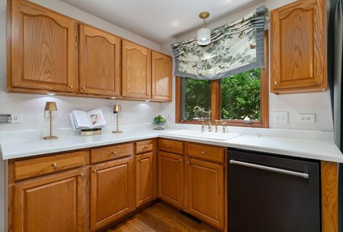 Tiny photo for 856 Fieldcrest Drive, Bolingbrook, IL 60490 (MLS # 12426331)