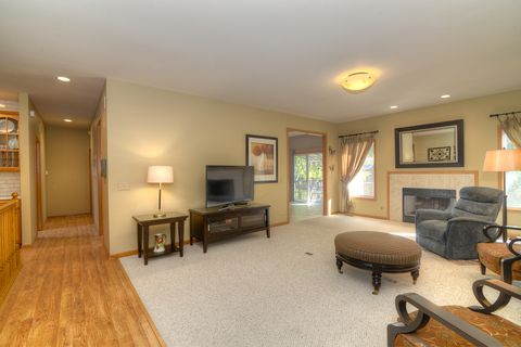 Tiny photo for 515 Madison Lane, Elgin, IL 60123 (MLS # 12485697)