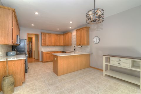 Tiny photo for 515 Madison Lane, Elgin, IL 60123 (MLS # 12485697)