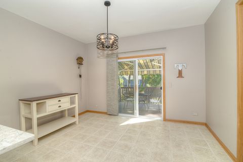 Tiny photo for 515 Madison Lane, Elgin, IL 60123 (MLS # 12485697)