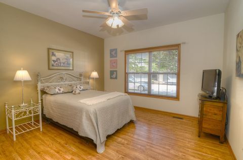 Tiny photo for 515 Madison Lane, Elgin, IL 60123 (MLS # 12485697)
