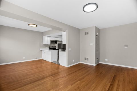 Tiny photo for 4529.5 S Drexel Boulevard #3E, Chicago, IL 60653 (MLS # 12450007)
