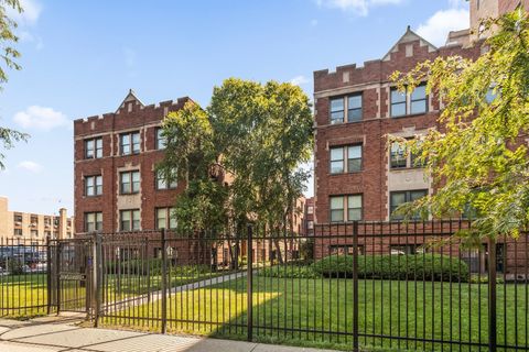 Tiny photo for 4529.5 S Drexel Boulevard #3E, Chicago, IL 60653 (MLS # 12450007)