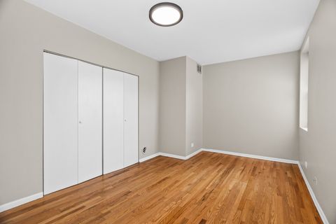 Tiny photo for 4529.5 S Drexel Boulevard #3E, Chicago, IL 60653 (MLS # 12450007)