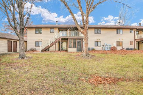 Tiny photo for 1802 Beck Drive #7, Urbana, IL 61802 (MLS # 12525336)