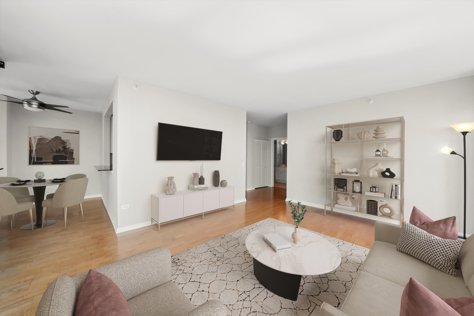 125 S Jefferson Street 1702