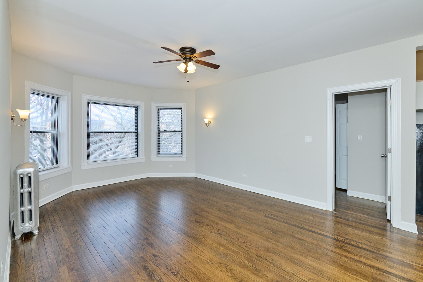 1351 W Touhy Avenue 2N