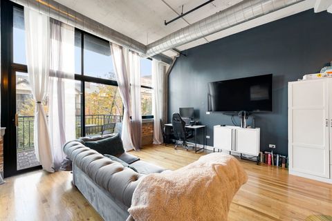 Tiny photo for 221 E Cullerton Street #310, Chicago, IL 60616 (MLS # 12519497)