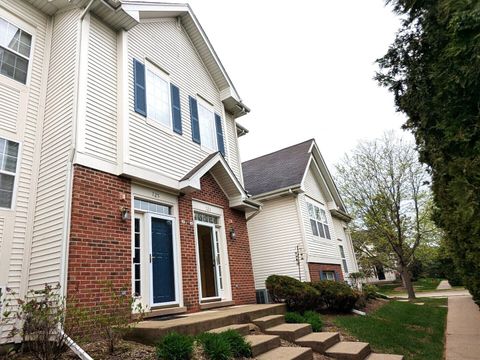 Photo of 723 River Walk Drive #723, Wheeling, IL 60090 (MLS # 12631269)