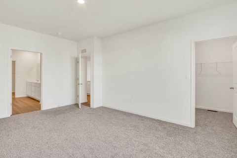 Tiny photo for 789 Mesa Lane, Pingree Grove, IL 60140 (MLS # 12644622)